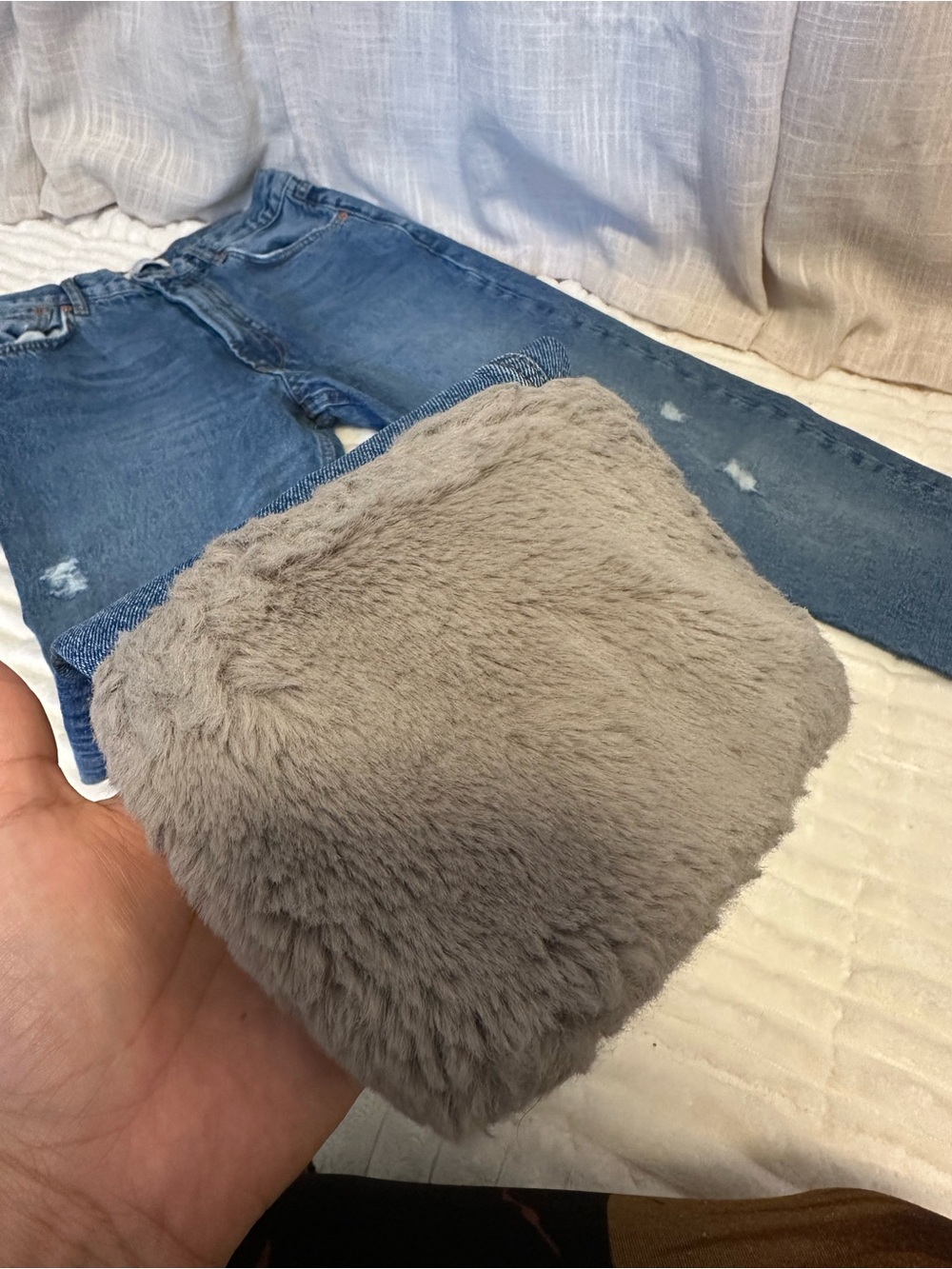 Zara Blue Jeans with Faux Fur Cuff - Picture 6 of 11